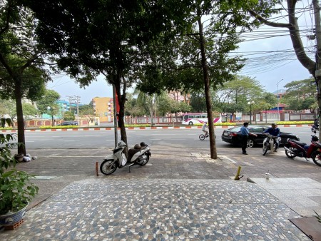 Đi đến slide 8