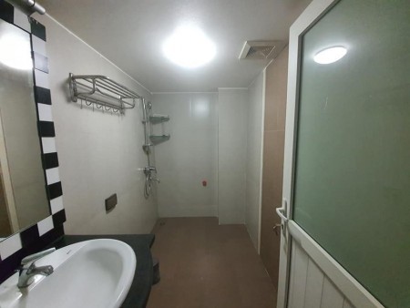 Siêu Hiếm - Sống Vip, Nguyễn Sơn Long Biên 120m2 MTx8m 4T