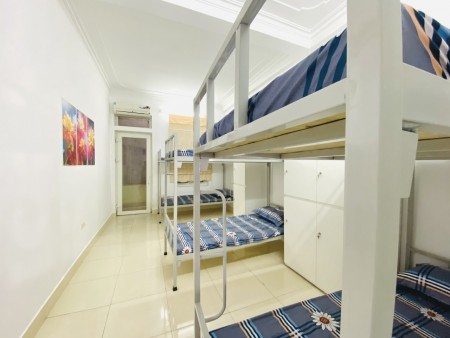 Cho thuê trọ giường tầng 720 Đê La Thành 1.5 triệu full đồ. Lh 0377983070