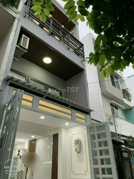 Bán nhà Phường 6 gò Vấp 56m2 4 tầng giá chỉ 5 tỷ HXH Khu vự trung tâm.