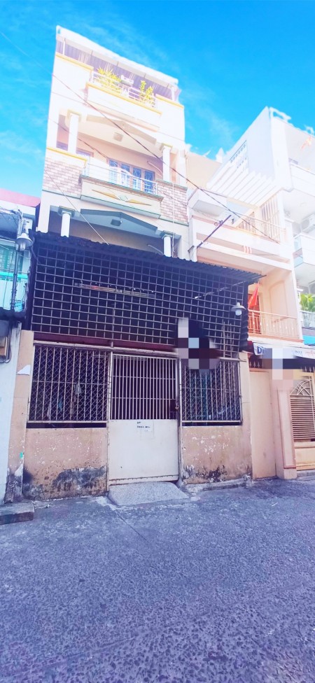 Cần bán gấp nhà HXH đường 100 Bình Thới, Phường 14, Quận 11.