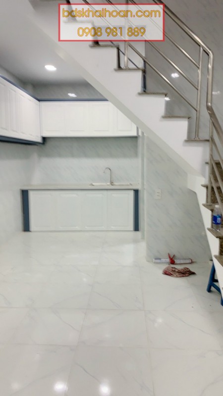 Bán nhà 2 lầu hẻm 645 đường Trần Xuân Soạn phường Tân Hưng Quận 7