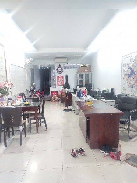 Mặt tiền ĐẠI LỘ 2 đường 16m gần Đỗ Xuân Hợp, Phước Bình. 1 trệt 1 lầu 3PN-4WC