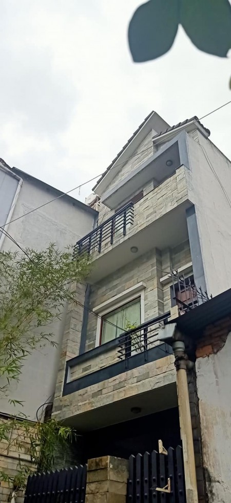 HẺM XE TẢI DT 109m2 Ô TÔ NGỦ NHÀ, TRƯỜNG CHINH, TÂN BÌNH. Giá 10,8 TỶ