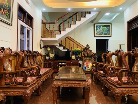 Bán 2 Căn Biệt Thự Đường Hồ Xuân Hương,Thành Phố Đà Lạt