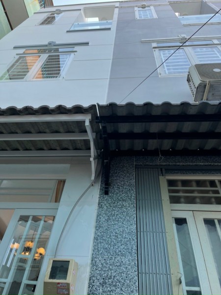 Nhà 3 tầng giá rẻ sổ hồng Số 8 Đào Tông Nguyên Nhà Bè (3,2x10m) giá 1,75 tỷ