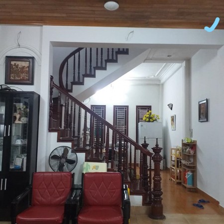 Bán nhà ngõ 41 Thái Hà, ô tô đỗ cửa, thoáng đẹp, gần phố, 80m2, mt4.5M, 8.25 tỷ