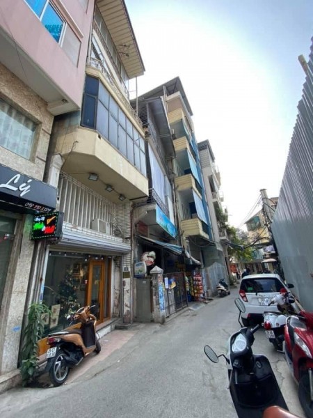 Siêu hiếm. Ô tô, Kd đỉnh, dòng tiền tốt, dt 69m, 5 tầng, nhỉnh 4 tỷ