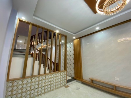 Đi đến slide 4