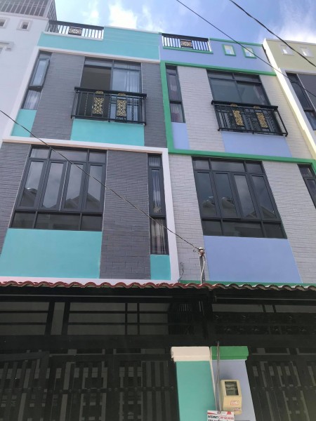 Bán Nhà 2 lầu ST hẻm 8m ở Huỳnh Tấn Phát Nhà Bè