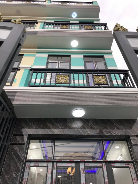 Bán Nhà 39m2 ở Huỳnh Tấn Phát hẻm 8m 4pn 3wc