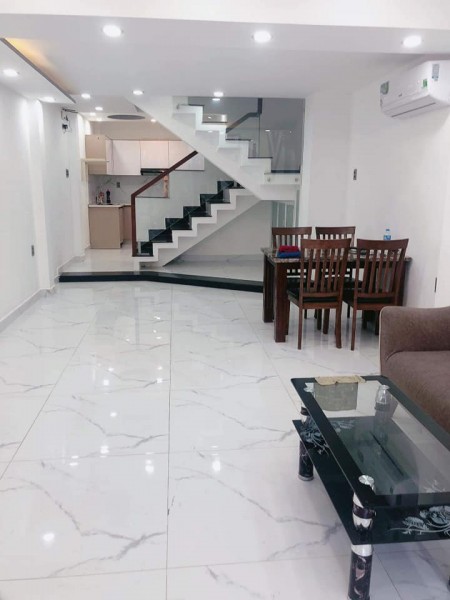 Cần Bán nhà Tân Phú 56m2 Hẻm Xe Hơi giá chỉ 5.6 tỷ TL