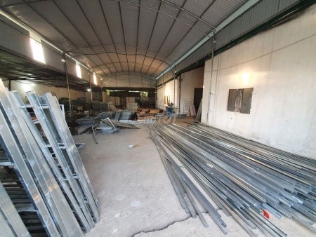 Chính chủ cho thuê gấp khu nhà xưởng diện tích 1,500m2 tại Đông La, Yên Nghĩa