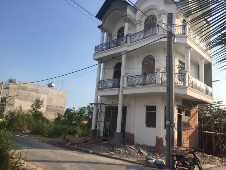 Đất đẹp hai mặt trước sau, ngay chung cư 4S Linh Đông Thủ Đức, DT 90m2 giá 5,5 tỷ