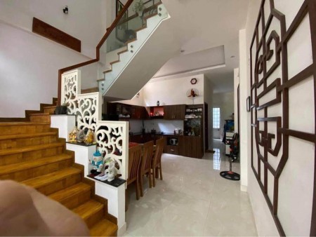 Bán nhà Chính chủ Tân Bình cận Quận 10, Quận 11 giá rẻ vì Covid giá Nhỉnh 5 tỷ
