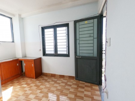 Phòng ngay ĐH Văn Lang cs3, đi bộ 100mét tại 566/72/67C Nguyễn Thái Sơn, Phường 5, Gò Vấp
