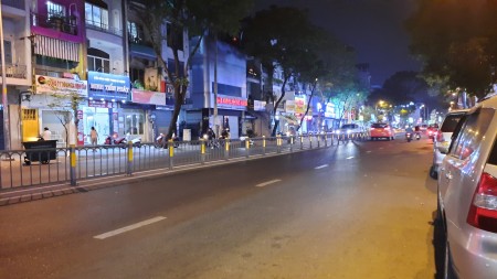 Đi đến slide 4