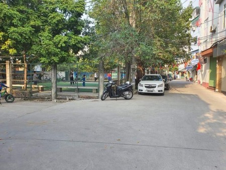 BÁN NHÀ CHIẾN THẮNG HÀ ĐÔNG Ô TÔ TRÁNH 5.6TỶ