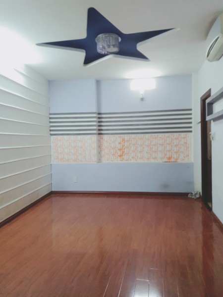 Cần cho thuê Phòng trọ trong nhà nguyên căn, quận 8, giá 3.5tr/tháng