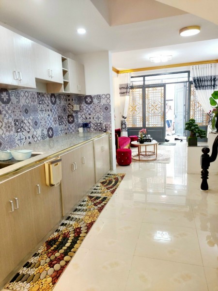 BÁN GẤP CĂN NHÀ ĐANG CÒN MỚI ĐƯỜNG THẠNH LỘC 15 - SHR