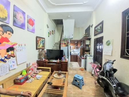 Bán Nhà Phố Triều Khúc Thanh Xuân 46m2 4T Giá Chỉ 2.75 Tỷ Nhà Mới Đẹp Về Ở Ngay