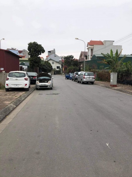 Tôi có lô đất cần bán nhanh thuộc khu tái định cư Trâu Quỳ Gia Lâm