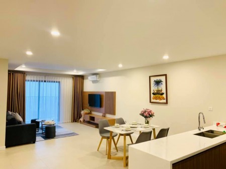 Bán căn hộ Kosmo Tây Hồ DT 96m2 Full nội thất sổ đỏ chính chủ giá 4 tỷ 2