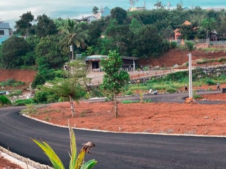 Cần bán 200m2 đất thổ cư tại kv chợ lộc quảng, bảo lâm giá rẻ cho ai thiện chí mua nha