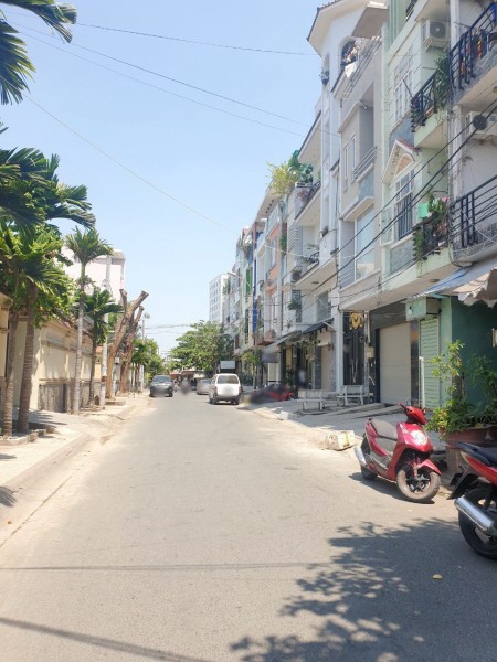 Đi đến slide 4
