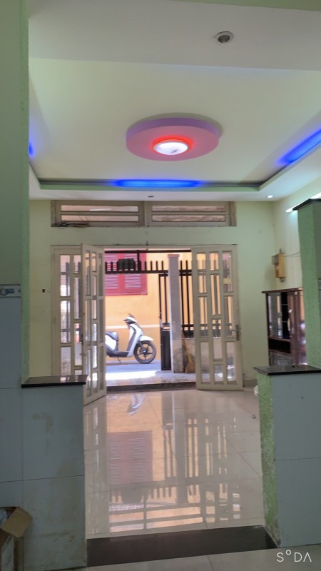 Bán nhà hẻm 3.5m, Phạm Hùng P9 Q8 chỉ 65tr/m 0797023131