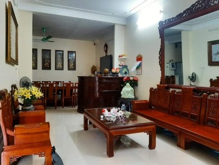 Cực rẻ, 51tr/m. Bán nhà phố Minh Khai dt 64m, mt 6m nhỉnh 3 tỷ
