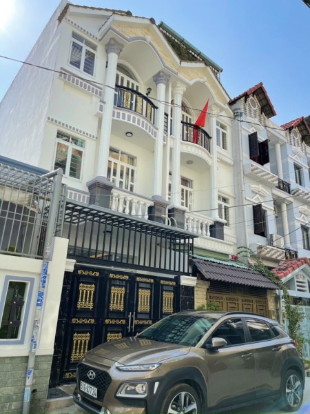 Nhà đẹp khu hẻm 1979 Huỳnh Tấn Phát thị trấn Nhà Bè(4x12) giá 4,95 tỷ.