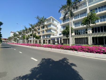 Cần cho thuê nguyên căn shophouse khu vực Sala Đại Quang Minh quận 2