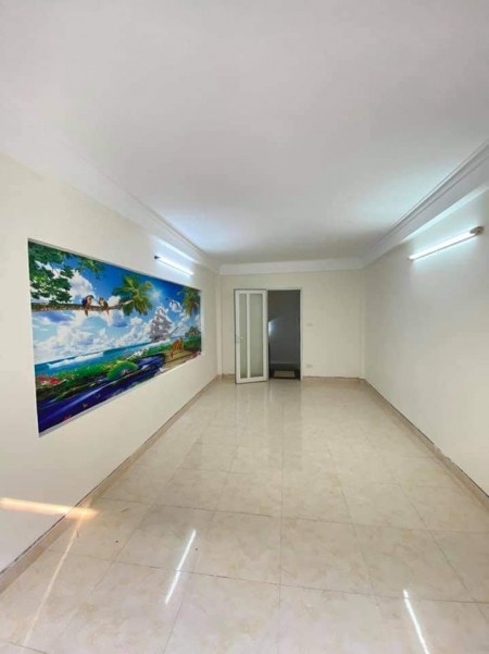CỰC PHẨM!!! HOÀNG MAI 30M2 - NHÀ ĐẸP LONG LANH CHỈ 2.35T