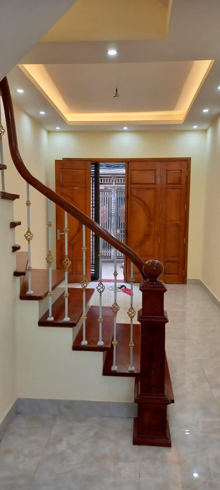 Bán Nhà Tô Vĩnh Diện 40m2 Gần Phố Nhà Đẹp Ngõ Rộng Thoáng Nội Thất Sịn Sò