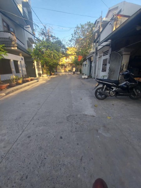 Bán Đất Hiếm (7.5x20)=150m2 HXH 8m ngay chợ An Nhơn P6 GV chỉ 12Tỷ