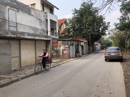 MẶT PHỐ Bắc Từ Liêm, SỔ ĐỎ, 1000M2 mà chỉ 24 Tỷ. QUÁ HIẾM. BAY NGAY.