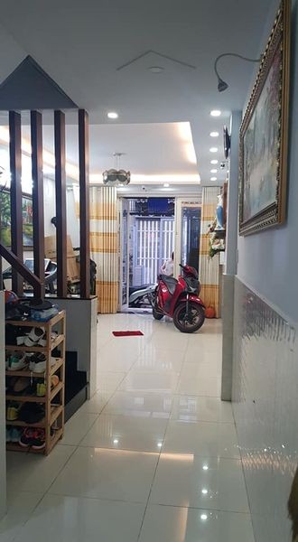 Bán nhà hẻm 483 Lê Văn Sỹ, Quận 3, Dt 52m 4x13m, TL 6,7 tỷ.
