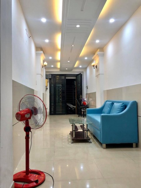 Bán nhà đẹp HXH Quận 4 51m2 chỉ nhỉnh 4 tỷ LH:0797023131