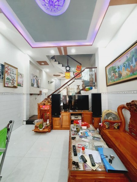 Bán gấp nhà, hẻm xe hơi Bùi Đình Túy, DT 70m2 chỉ 7 tỷ 600