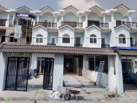 Chính chủ cần bán nhà ngay trung tâm thủ dầu một mặt tiền kinh doanh