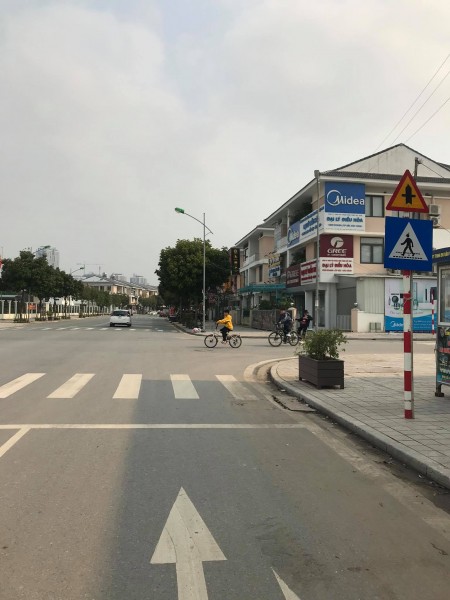 Đi đến slide 6