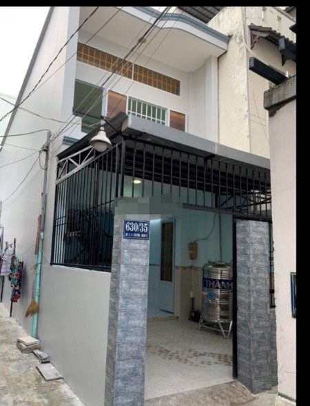 Bán lán lỗ gấp nhà 4x16 1 trệt 1 lầu 3pn 630/35 Huỳnh Tấn Phát P Tân Phú Q7
