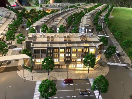 Tôi cần bán gấp vagi miếng đất tại quận 2, Đường lớn LÂM QUANG KÝ