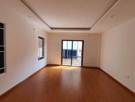 PHƯƠNG MAI, DÂN TRÍ CAO AN SINH TỐT, TIỆN ÍCH VO BIÊN nhà 63m giá 3ty55