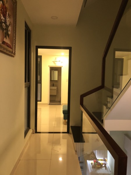 Đi đến slide 8