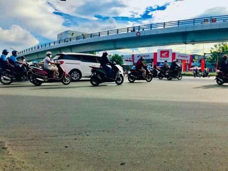 Bán nhà mặt tiền Nguyễn Văn Nghi dt 64m2, giá 10.4 tỷ