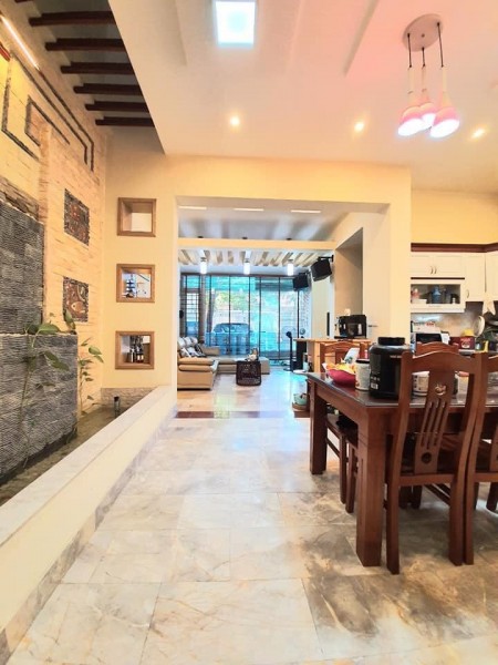 Biệt Thự Sang Trọng, Oto Tránh, Sân Vườn, Hoàng Văn Thái, Thanh Xuân, 141m2, Mt 6m.