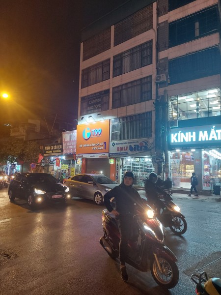 Bán nhà 2 Mặt phố Trương Định, Hoàng Mai, vỉa hè KD 120m, 15.7 tỷ