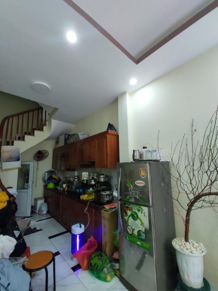 NHÀ ĐẸP HOÀNG MAI,CHỈ HƠN 2 TỶ, ĐẤT VUÔNG KHỎI NGHĨ